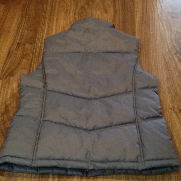 Merona Vest - Picture 3 of 3